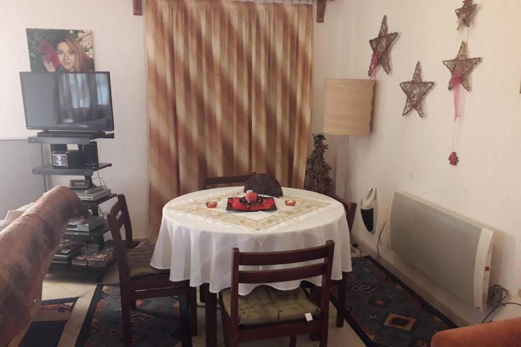 Efis House Apartment Kalívia Екстериор снимка